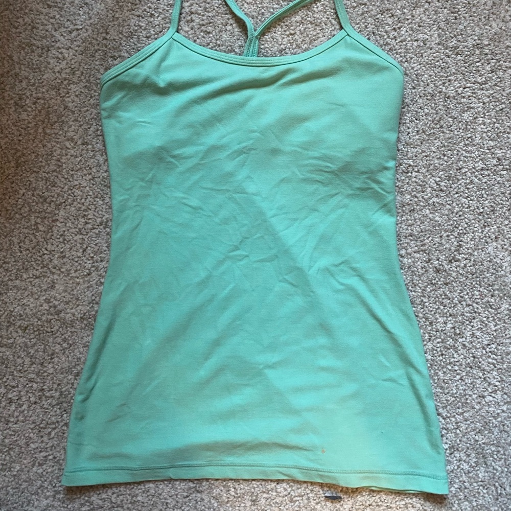Lululemon top